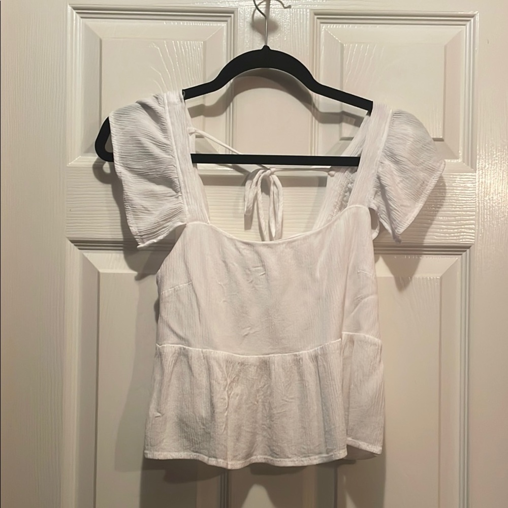 Forever21/ White Women's Top/ Women’s size med